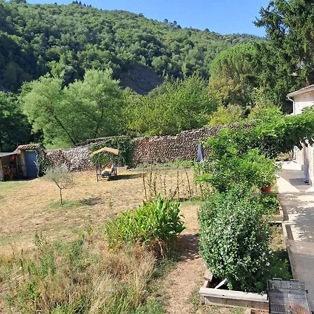 Bed & Breakfast Les Jardins Du Bateau Vals-les-Bains